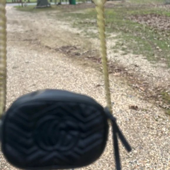 Black Quilted Crossbody purse - Picture 2 of 6